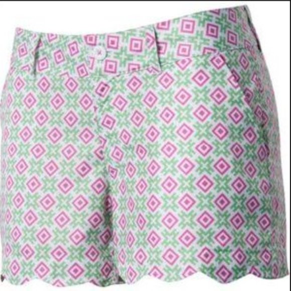 Birdies & Bows Shorts - Picture 1 of 6